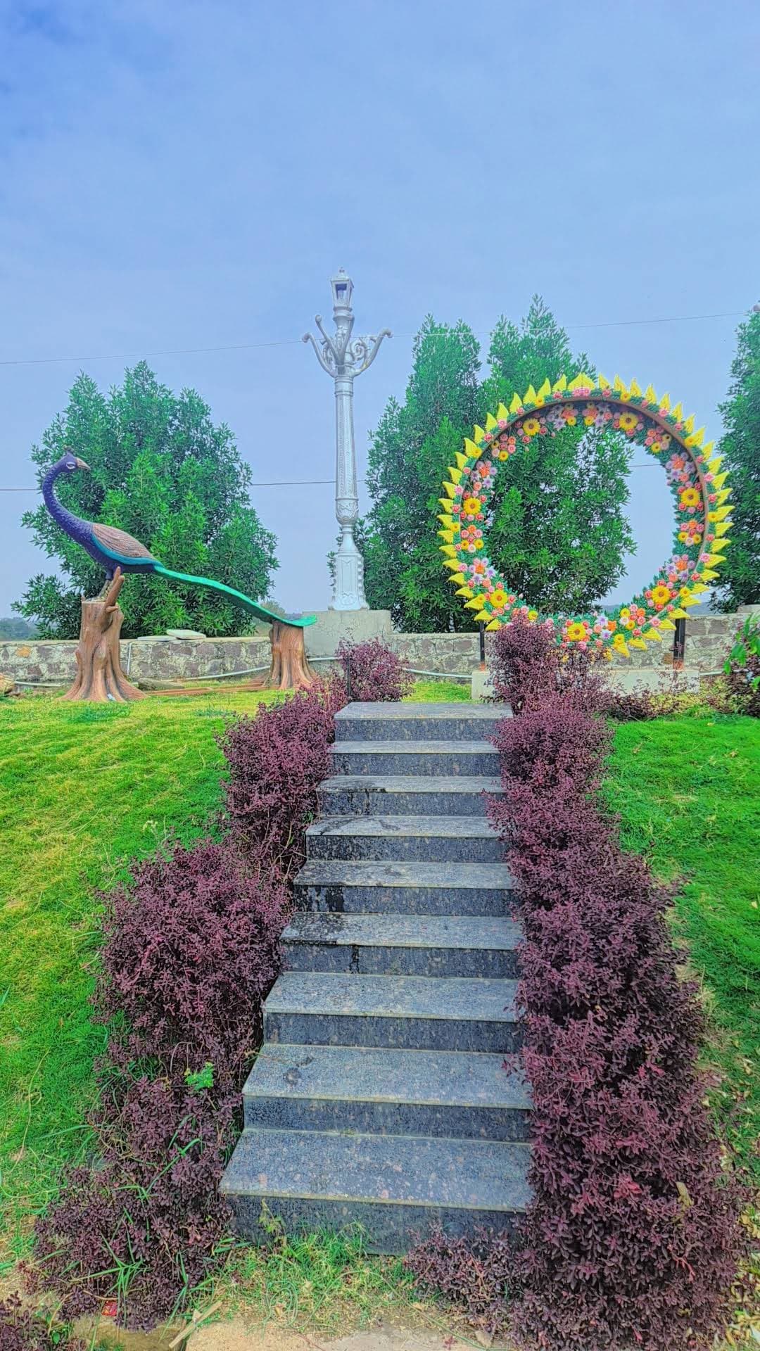 Landscaped resort garden suitable for families and groups near Vikarabad